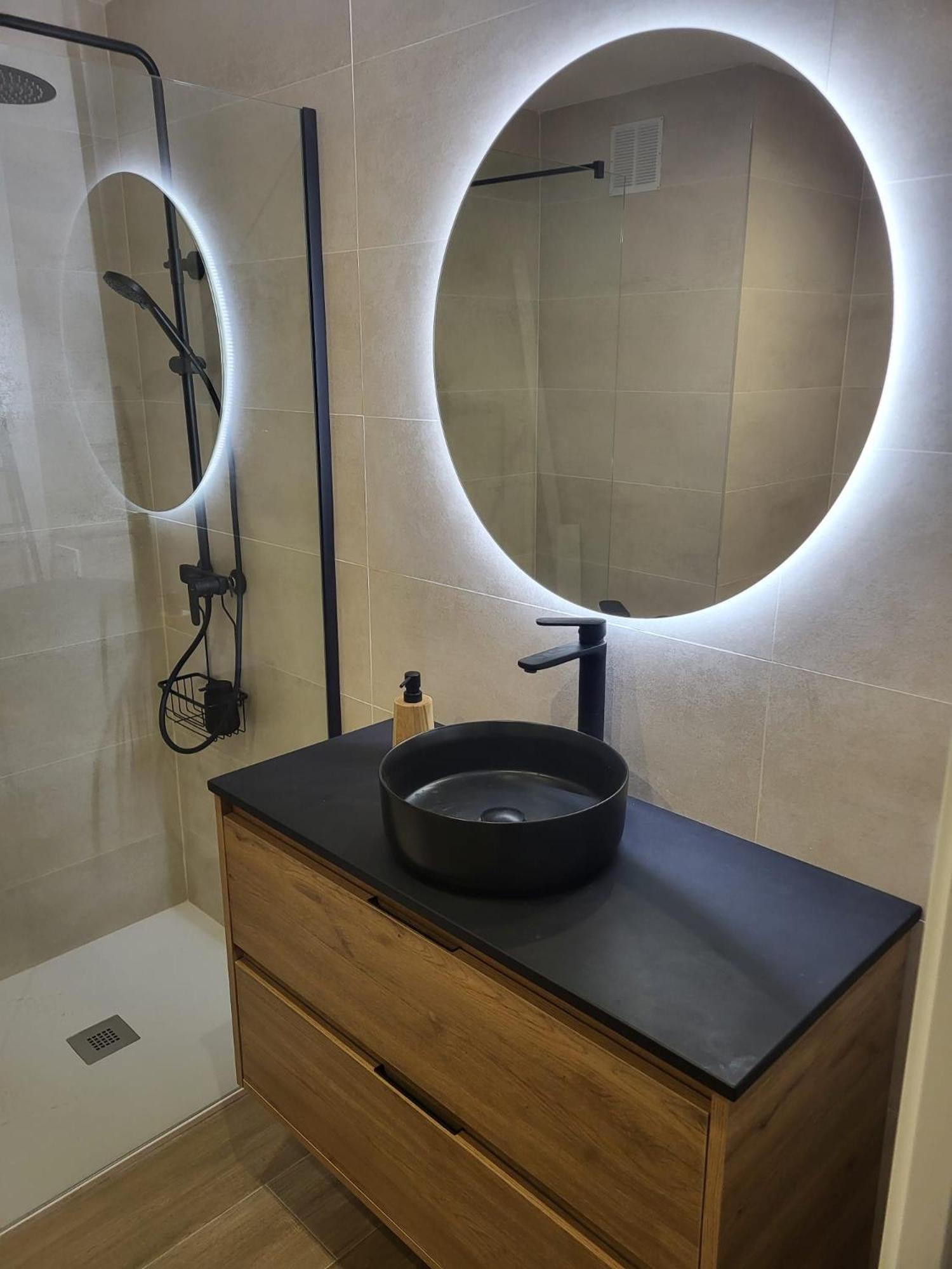 Charming Studio In The Center Of The City Apartamento Pleno Centro De Alicante Ngoại thất bức ảnh
